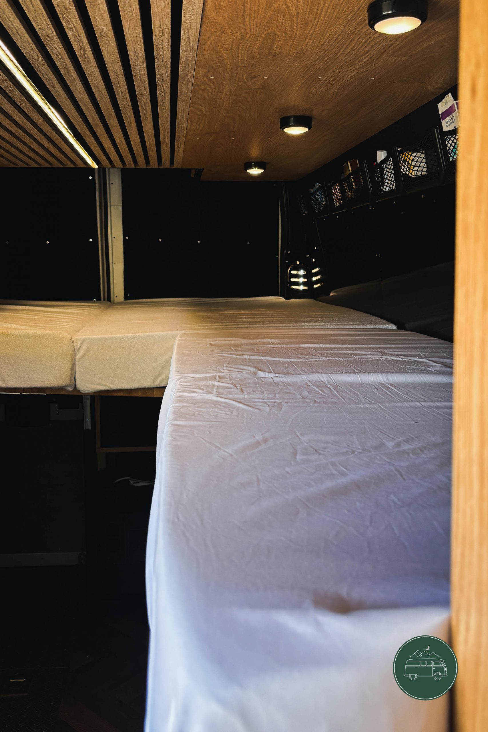 matelas van aménagé sur mesure